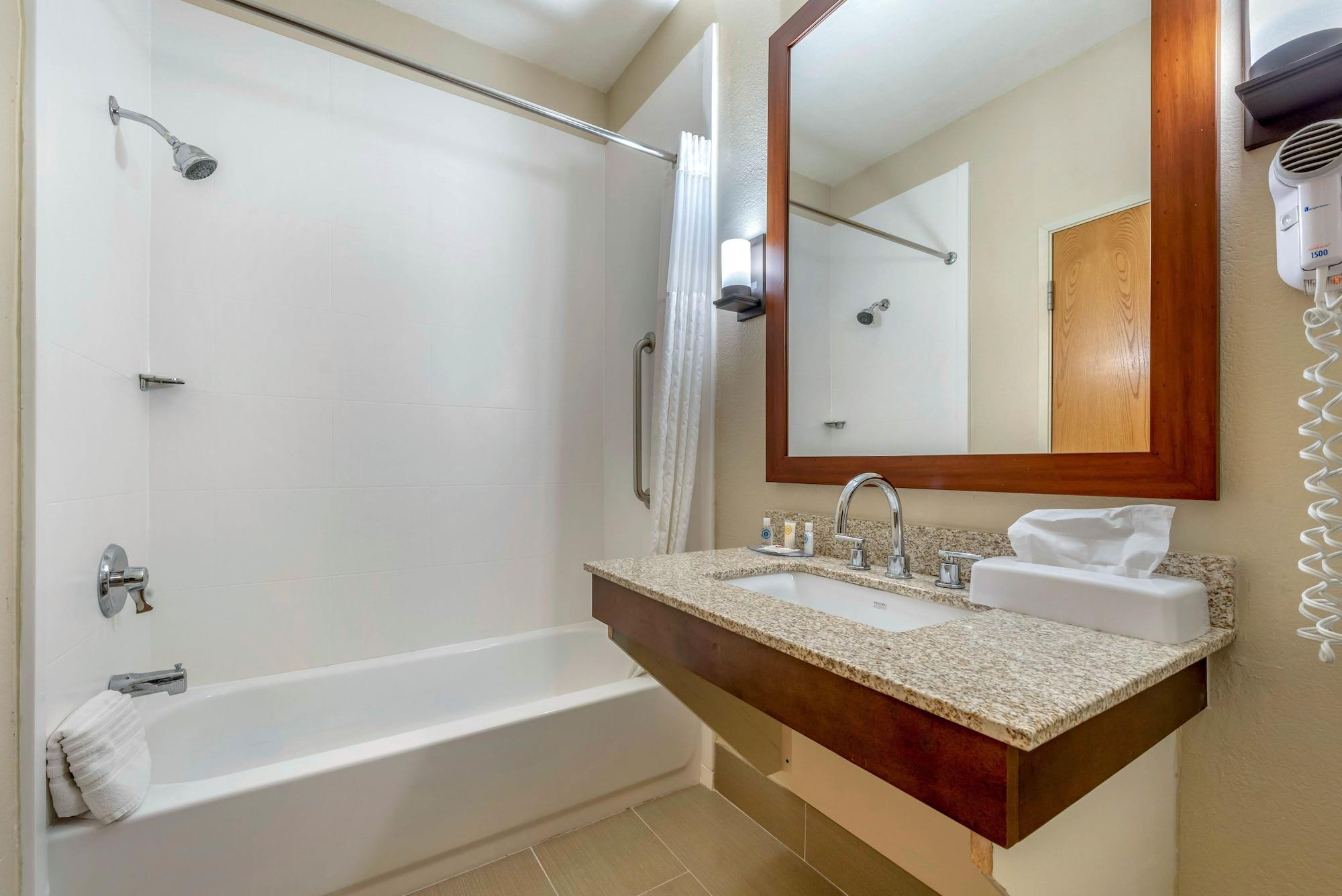 Fremont Comfort Inn מראה חיצוני תמונה